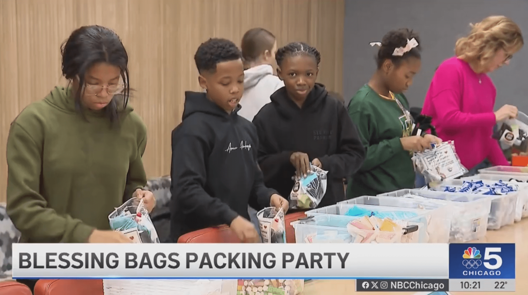 Teen Helps 20,000 People Experiencing Homelessness On Giving Tuesday